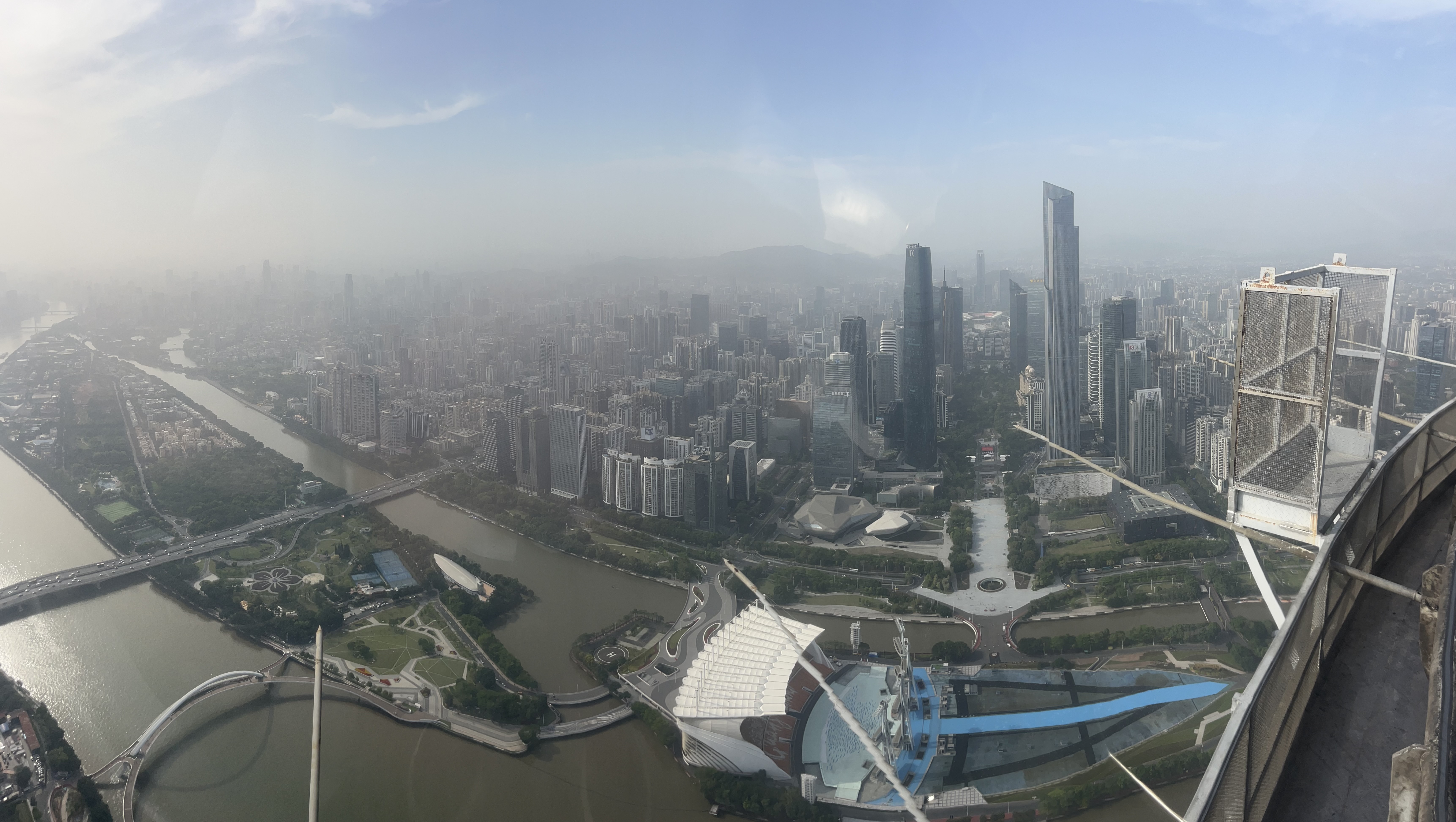 Vista urbana real durante un viaje de trabajo a China